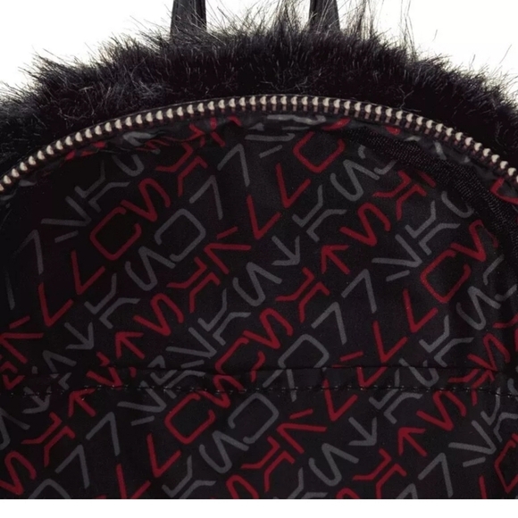 🔹️Loungefly🔹️ Disney Star Wars Krrsantan Mini Backpack Limited Edition - Picture 5 of 6